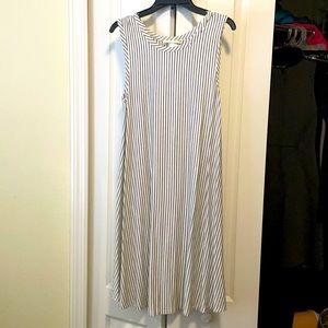 Black and white stripped dress